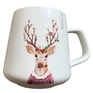 Cup with rabbit illustrations of "Mr. Moose". High quality ceramic